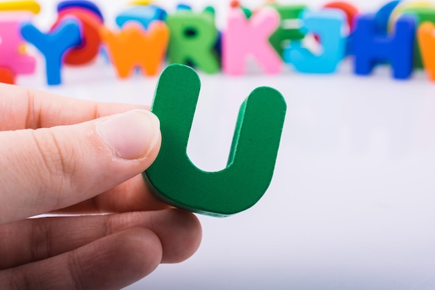 书的英语book的读音是什么？